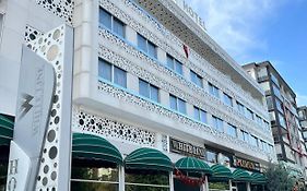 White Line Boutique Hotel
